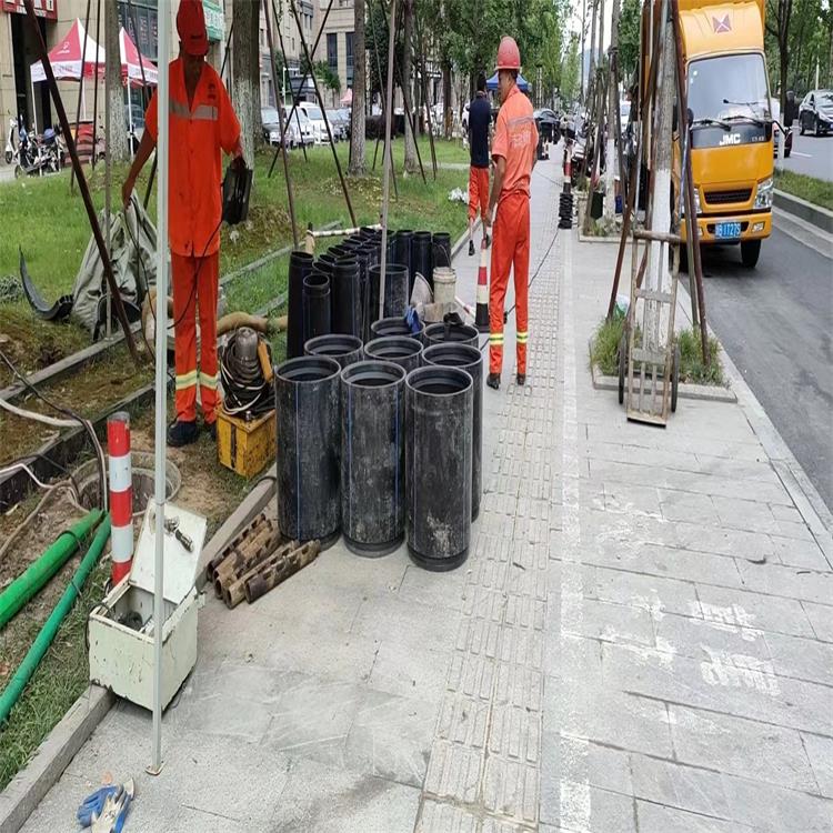 和舍镇管道短管置换修复