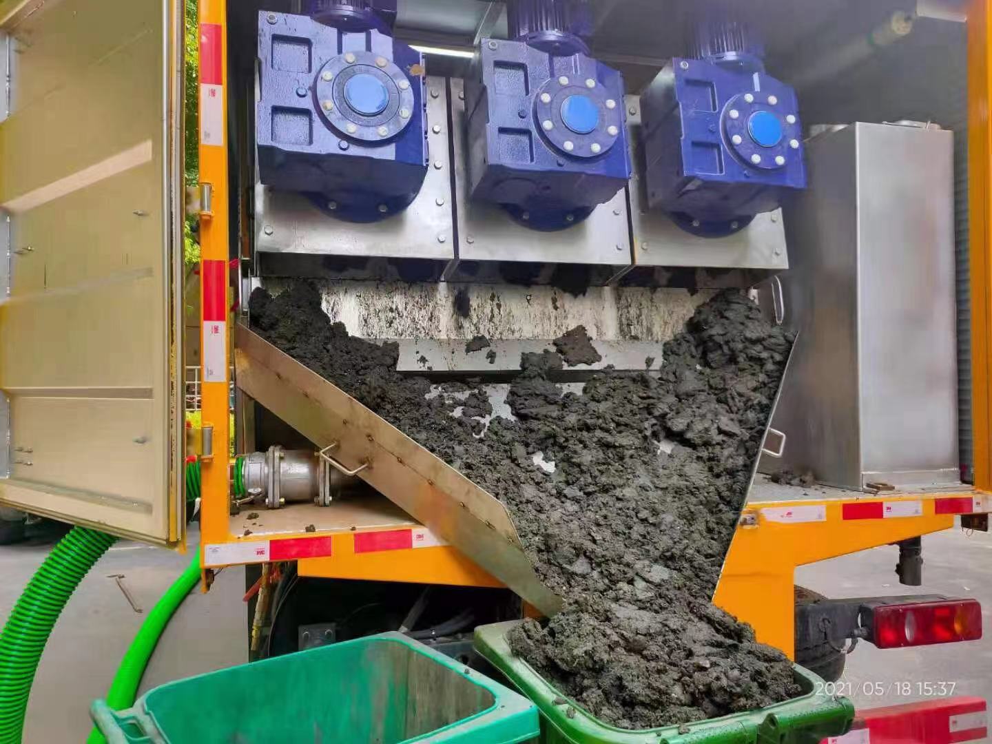 和舍镇化粪池清掏城市维护站-泥浆净化干湿分离处理